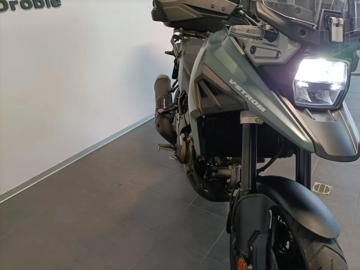 Suzuki V-Strom 1050SE (2025 - 26) (9)