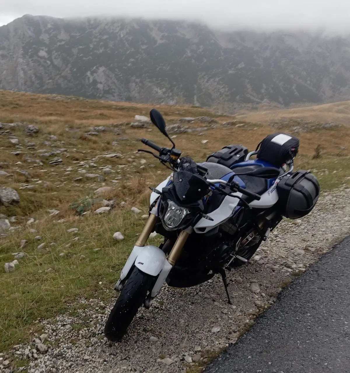 Bmw F 800 R (2015 - 16) (2)