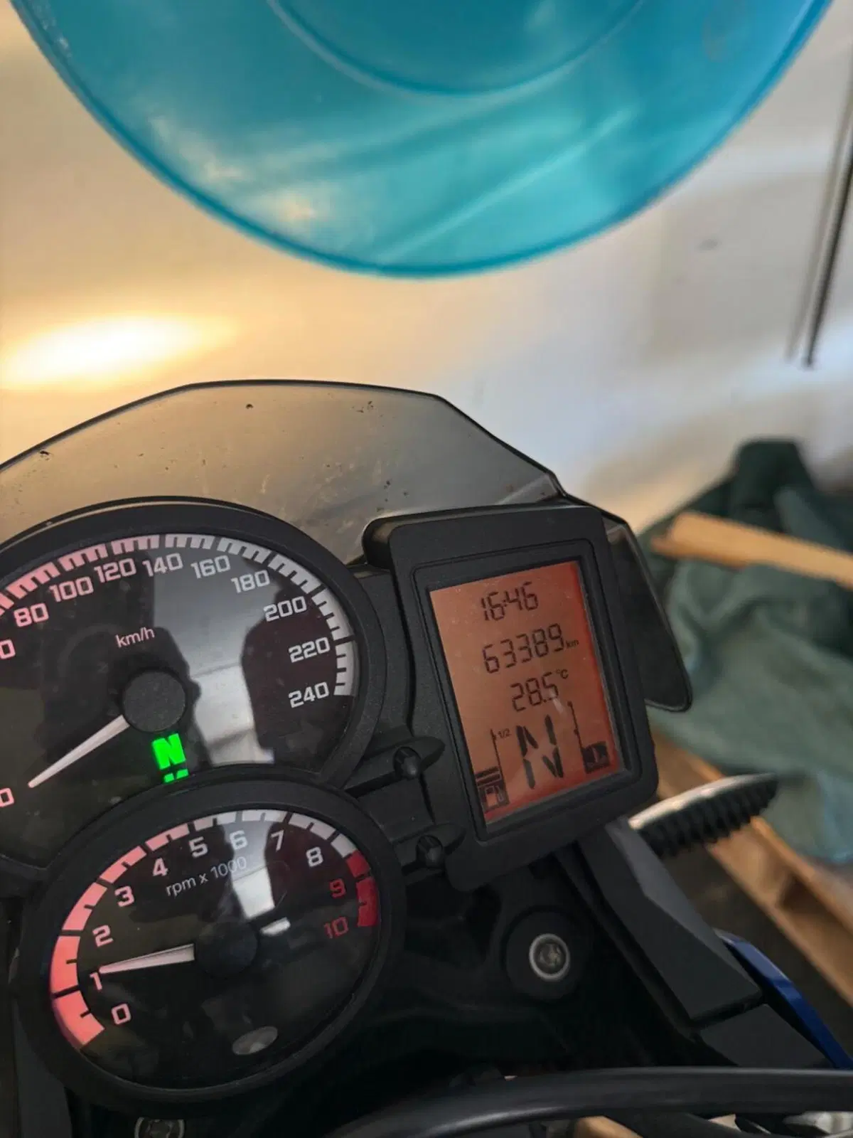 Bmw F 800 R (2015 - 16) (6)