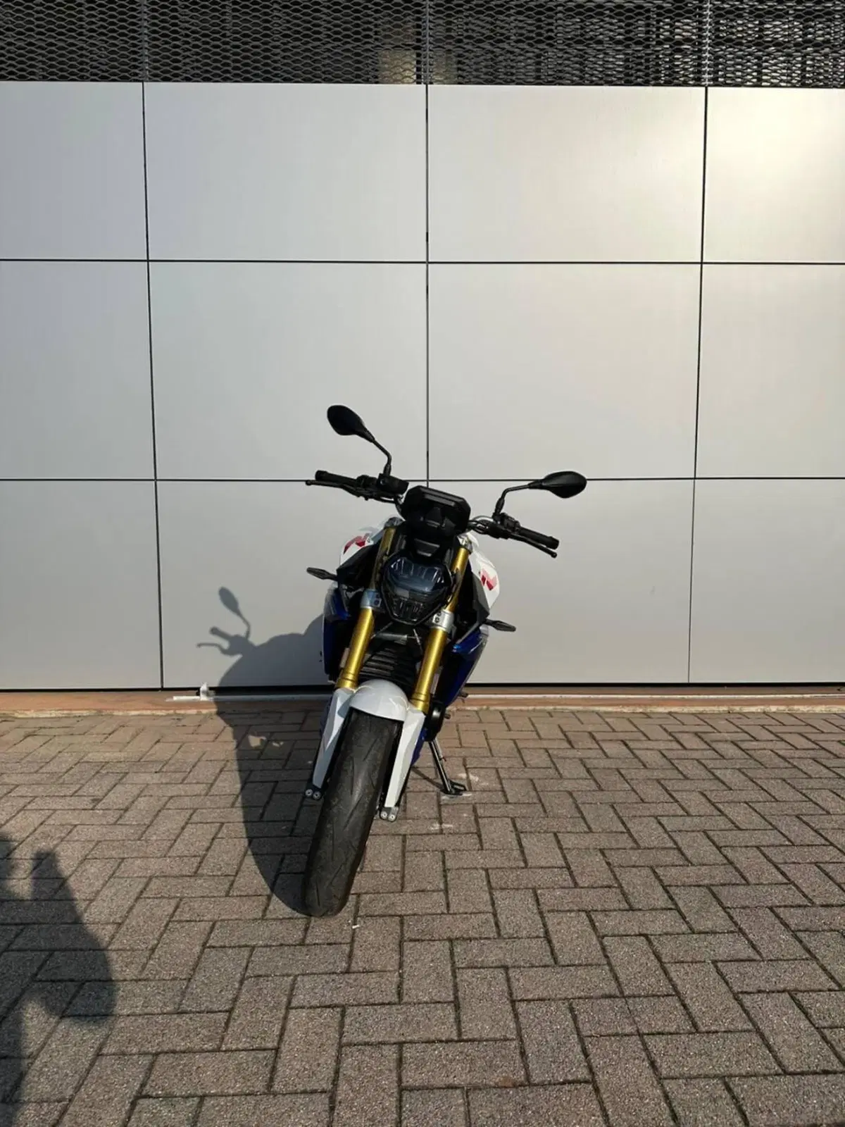 Bmw F 900 R (2021 - 24) (3)