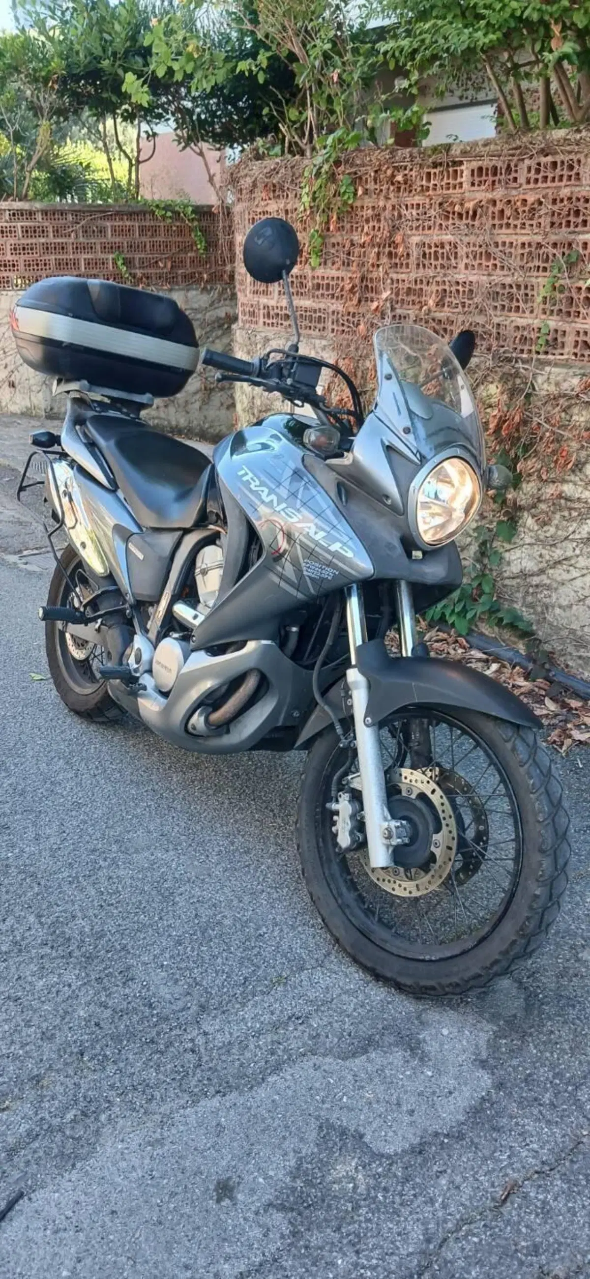 Honda Transalp XL 700 V ABS (2007 - 2013) (4)