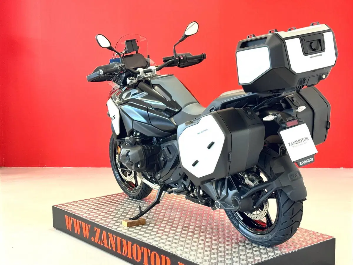 Bmw R 1300 GS Triple Black (2023 - 26) (6)