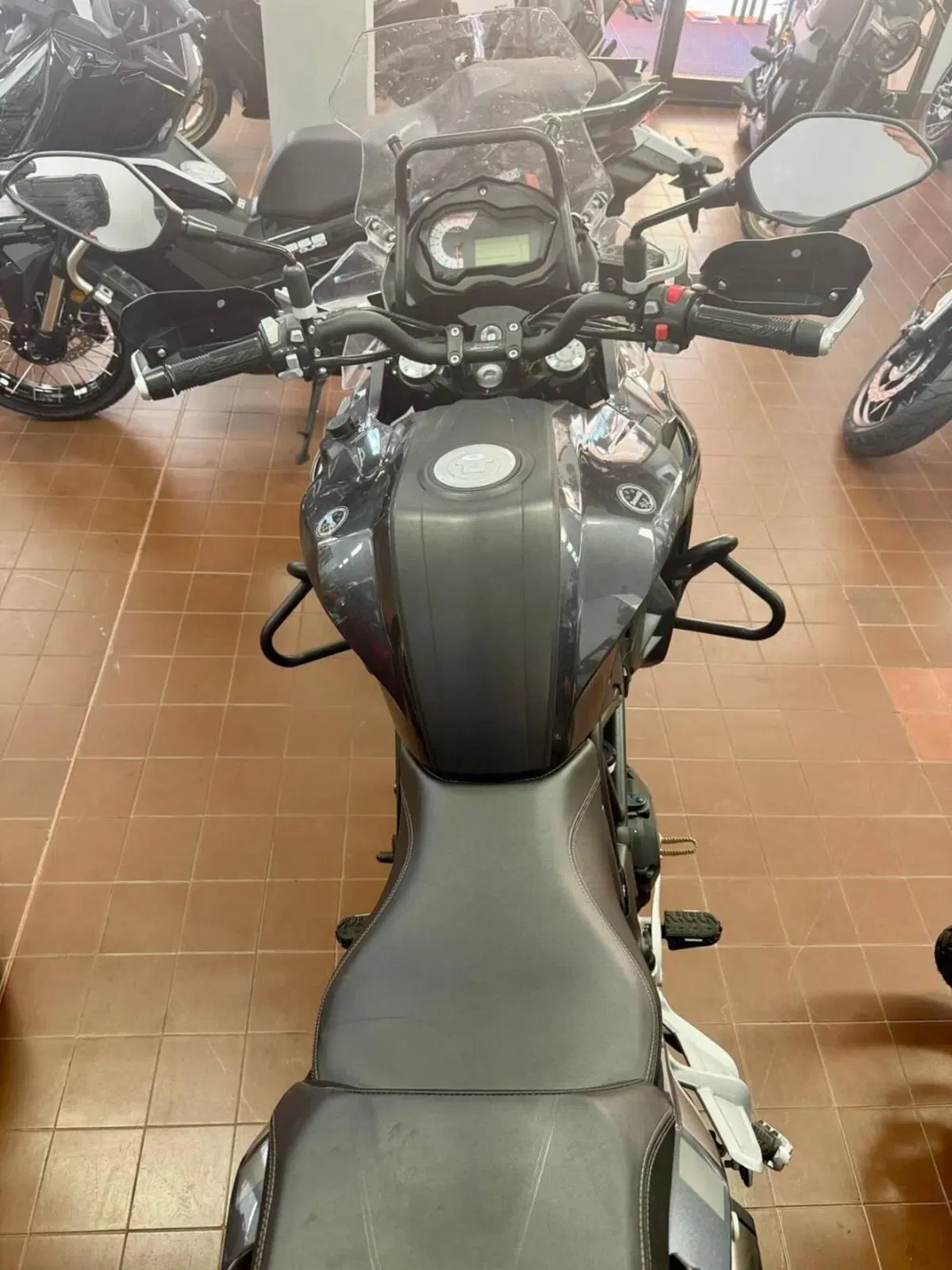 Benelli TRK 502X (2021 - 26) (4)