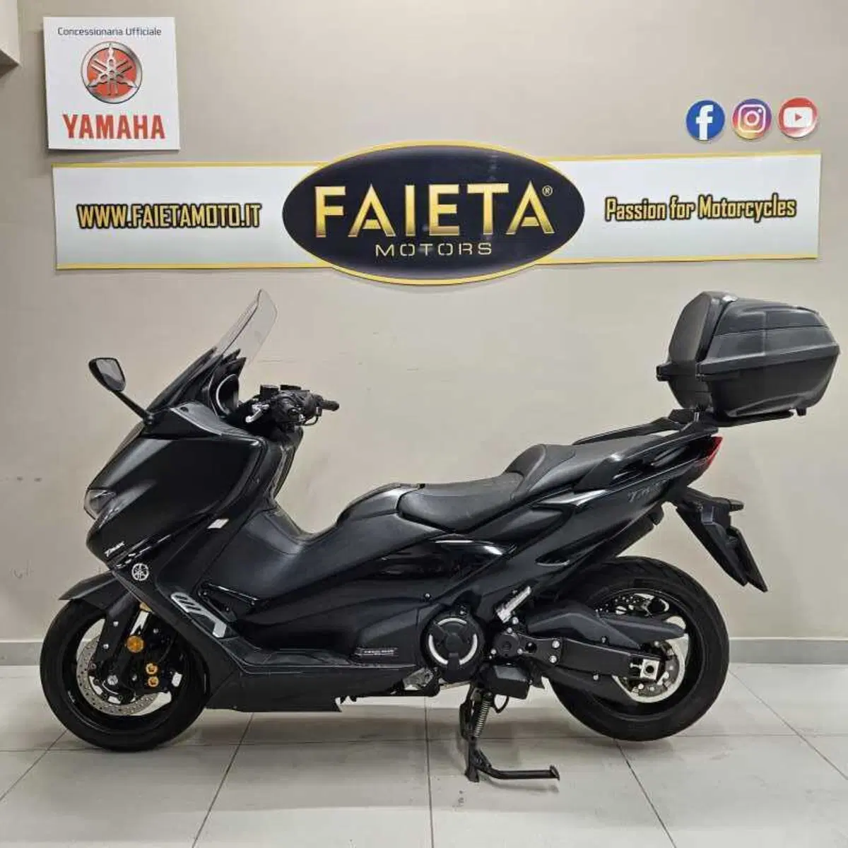 Yamaha T-Max 560 Tech Max (2020)