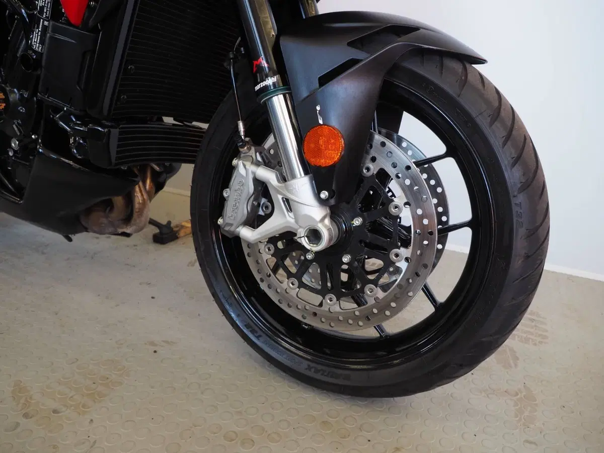 MV Agusta Turismo Veloce 800 Rosso (2021 - 23) (3)