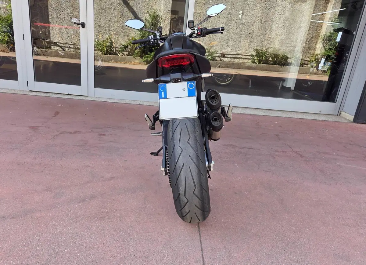 Ducati Monster 937 (2021 - 25) (9)