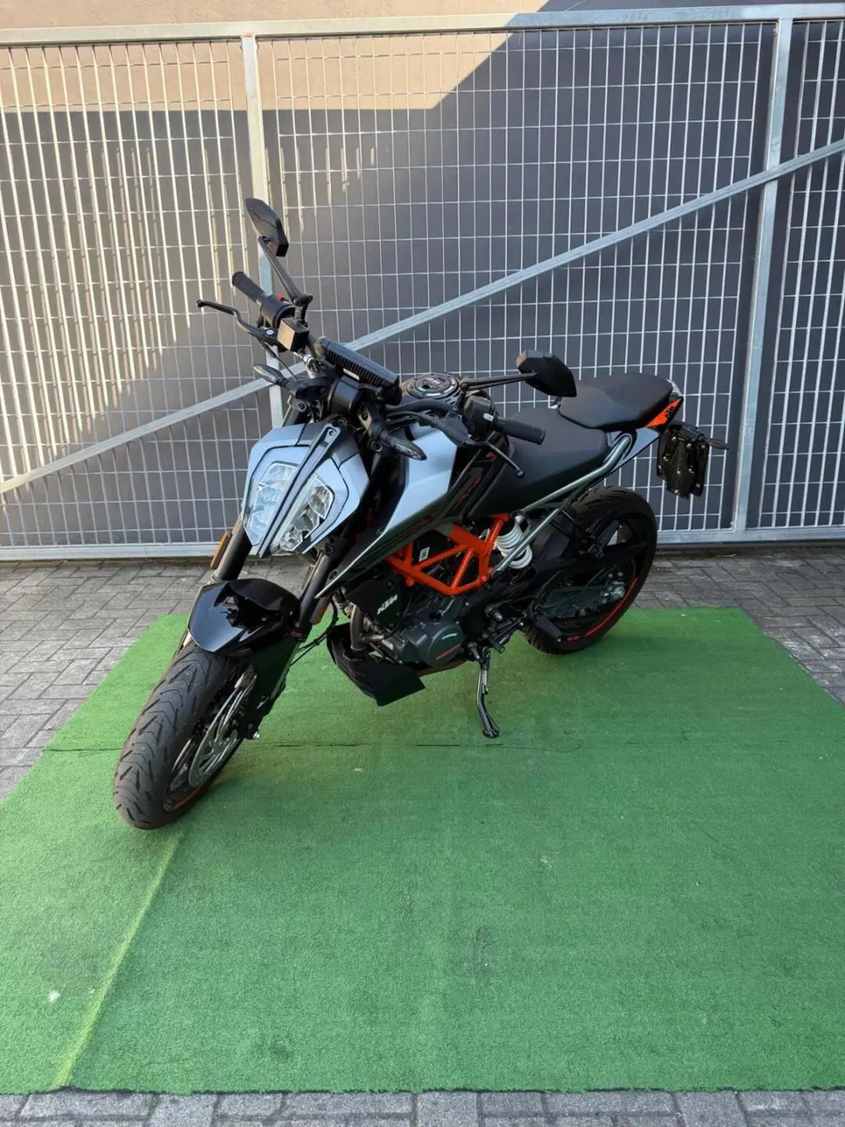 KTM 125 Duke (2021 - 23) (4)