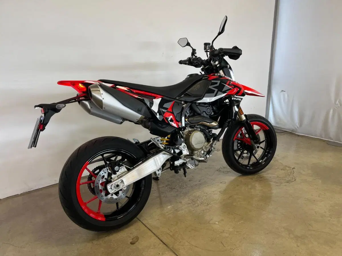 Ducati Hypermotard 698 Mono RVE (2024 - 26) (7)