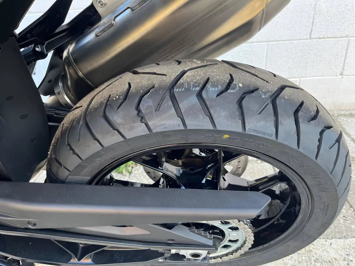 KTM 1390 Super Adventure S EVO (2026) (13)
