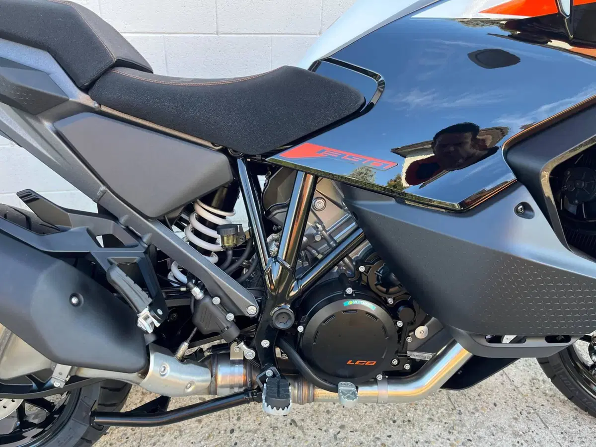 KTM 1390 Super Adventure S EVO (2026) (11)