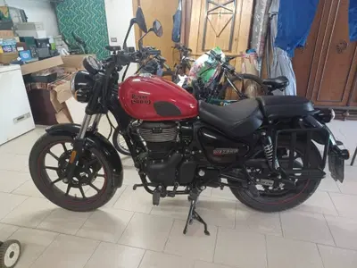 Royal Enfield Meteor 350 (2021 - 26) usata