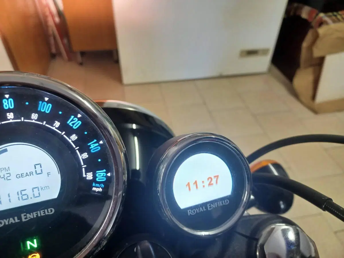 Royal Enfield Meteor 350 (2021 - 26) (7)