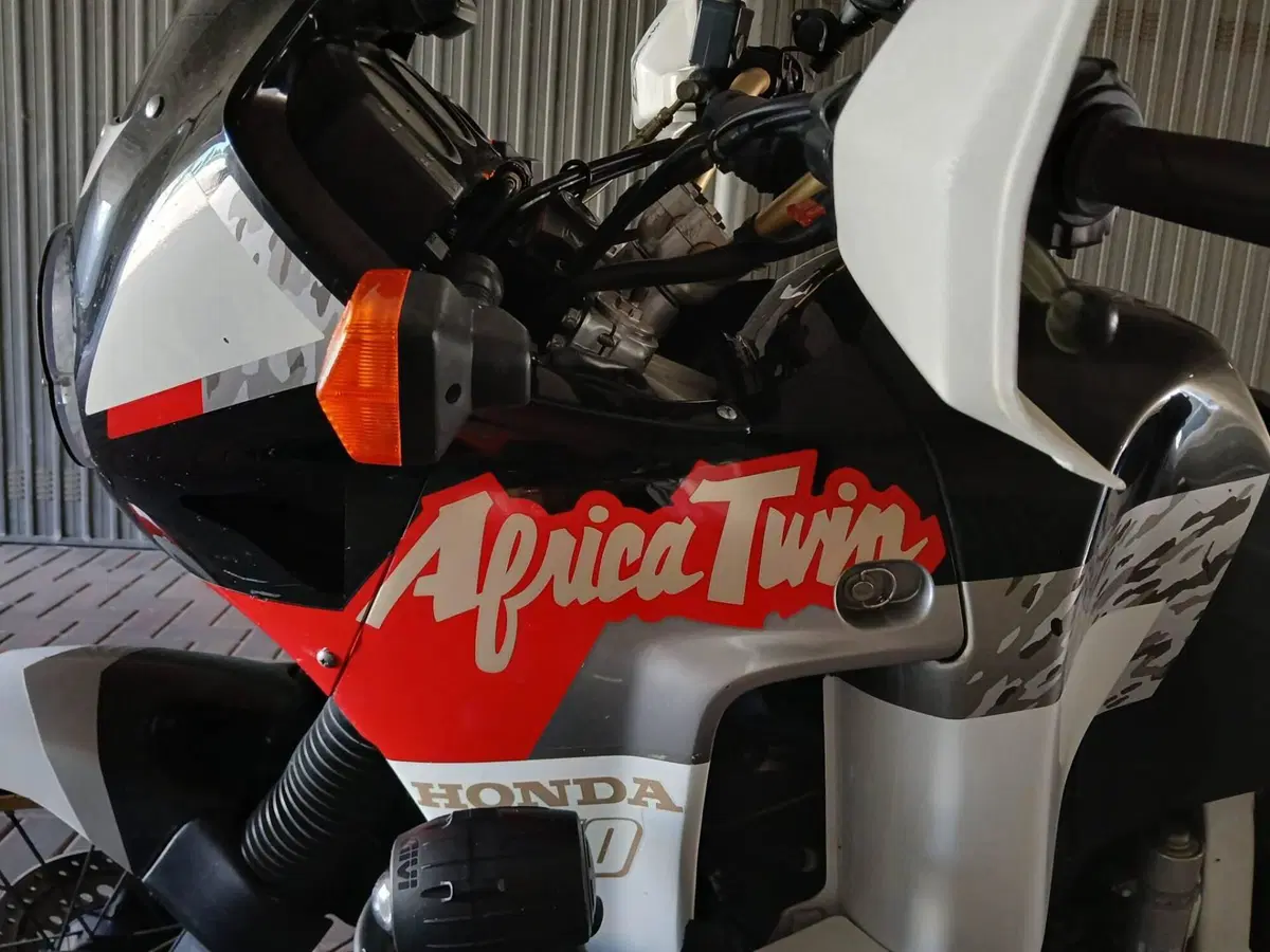 Honda Africa Twin XRV 750 (1992) (3)