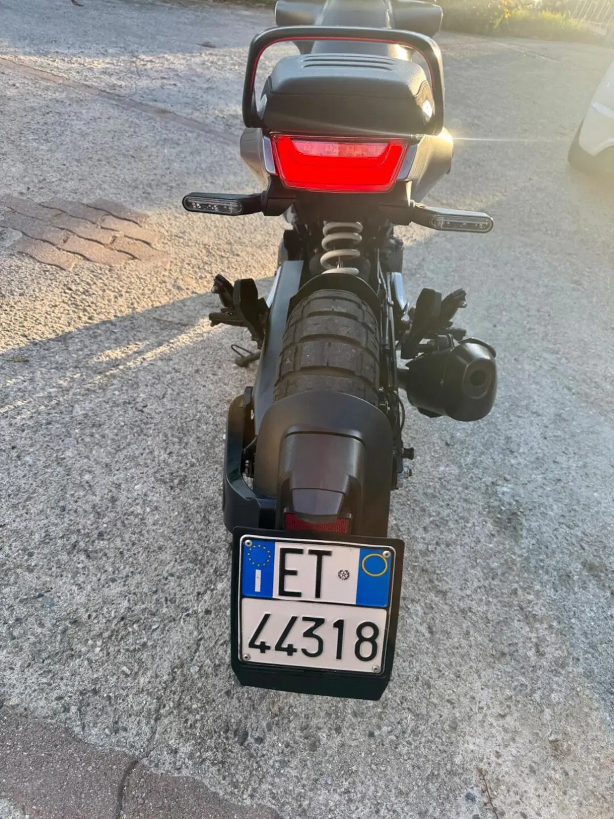 Husqvarna Svartpilen 401 (2020) (6)
