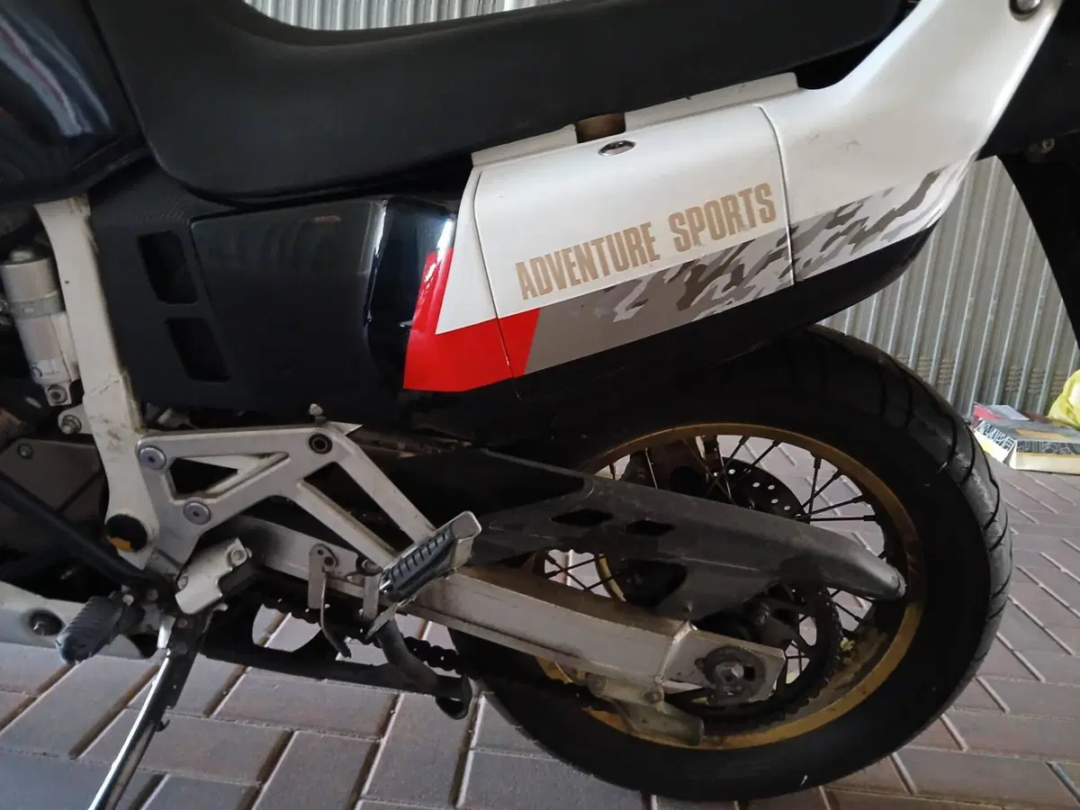 Honda Africa Twin XRV 750 (1992) (7)