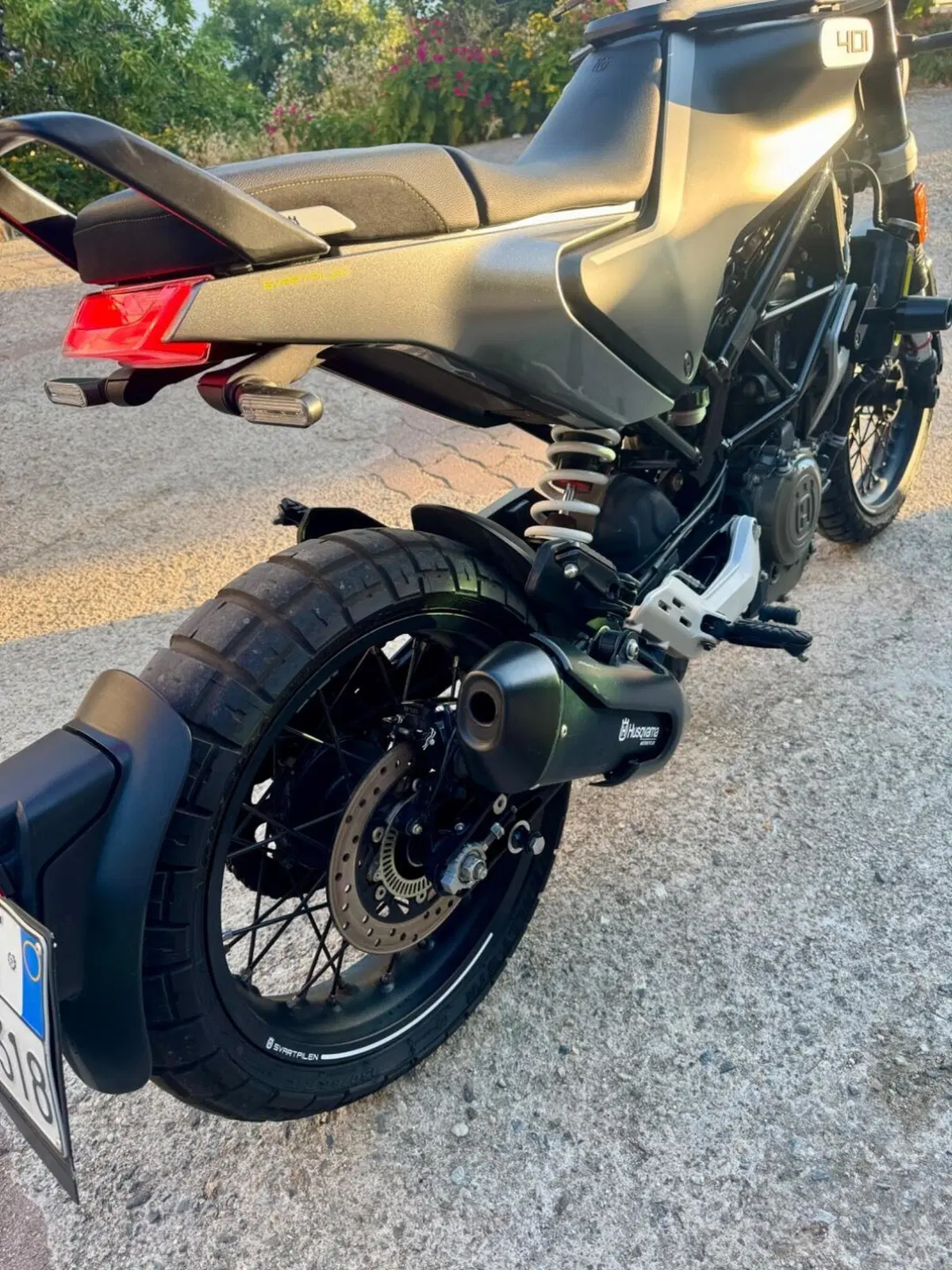 Husqvarna Svartpilen 401 (2020) (7)