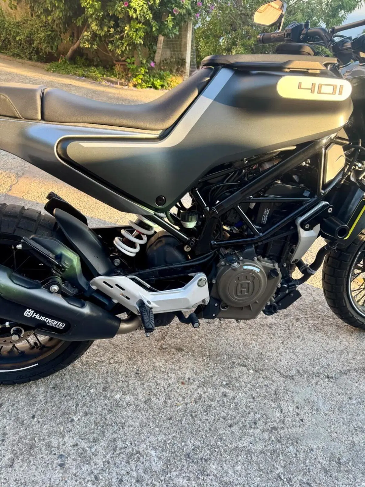 Husqvarna Svartpilen 401 (2020) (8)