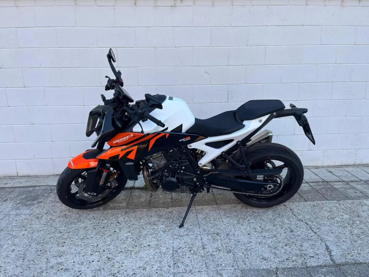 KTM 990 Duke (2024 - 26) (3)