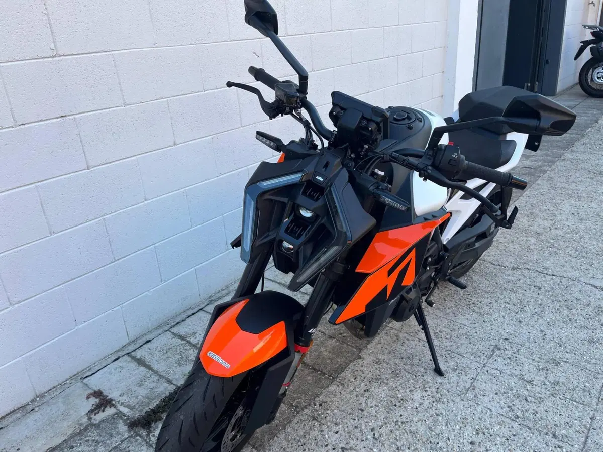 KTM 990 Duke (2024 - 26) (4)