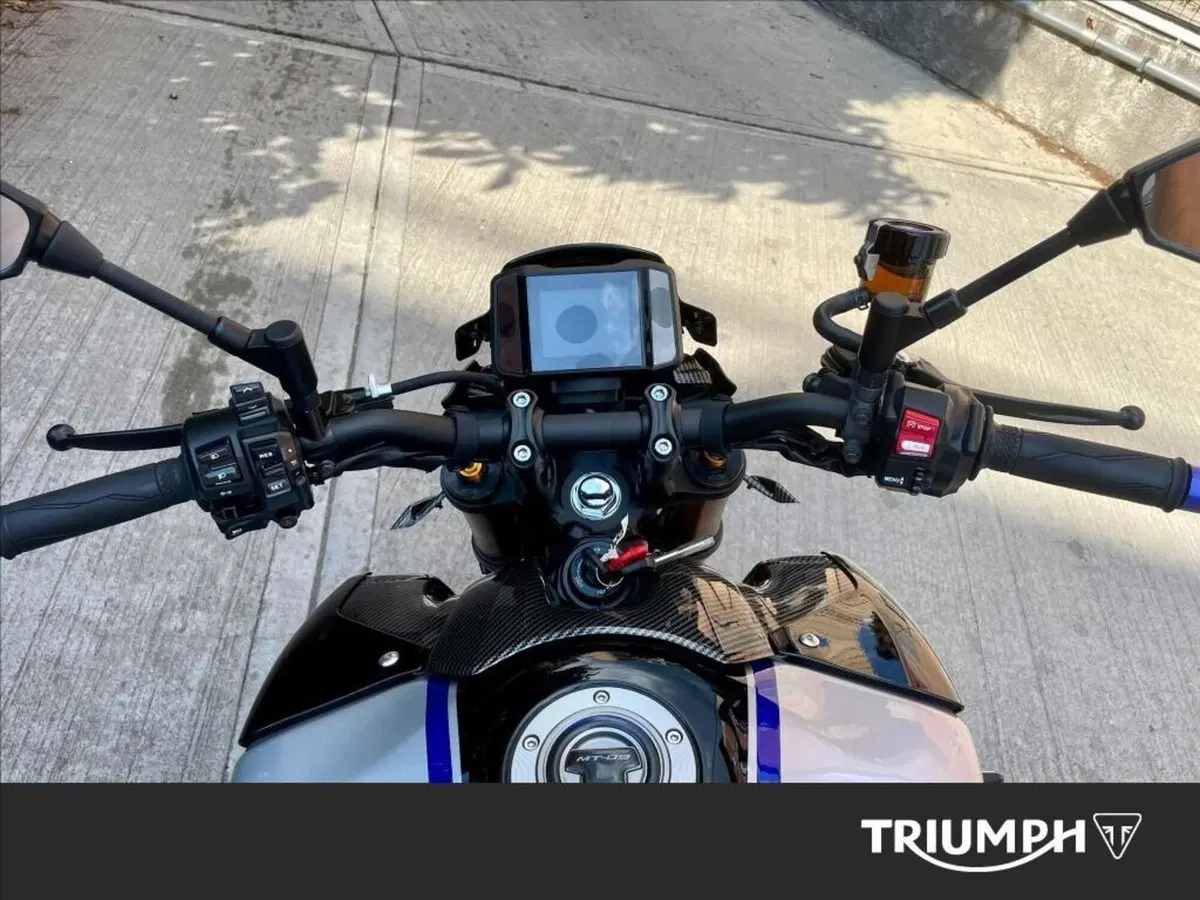 Yamaha MT-09 SP (2021 - 23) (13)