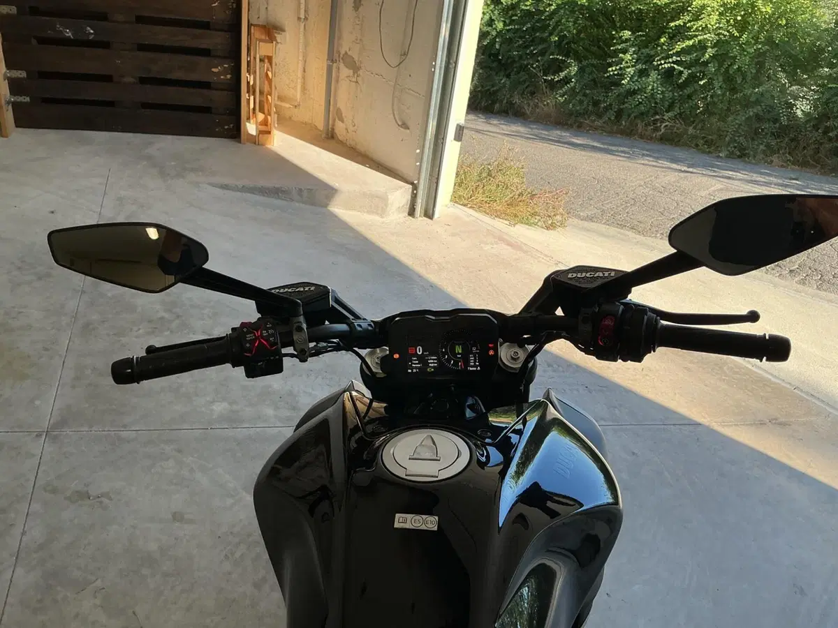 Ducati Diavel V4 (2023 - 26) (6)