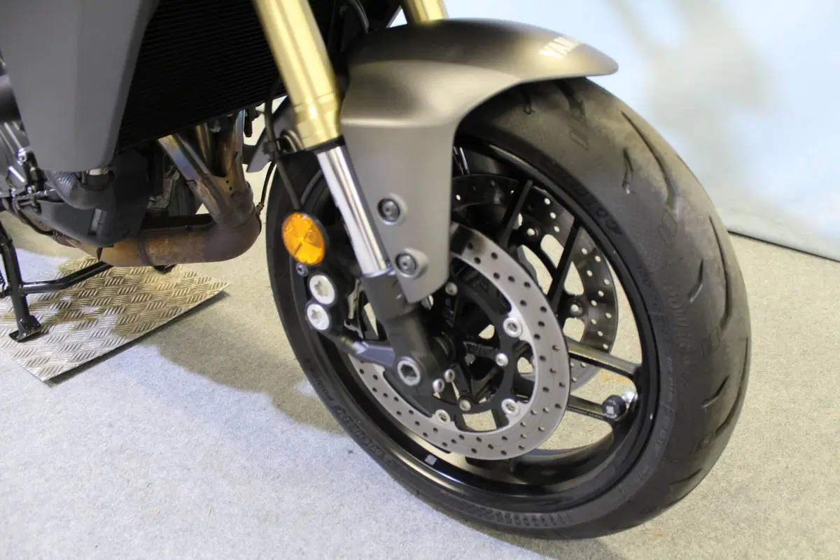 Yamaha Tracer 9 GT (2025 - 26) (7)