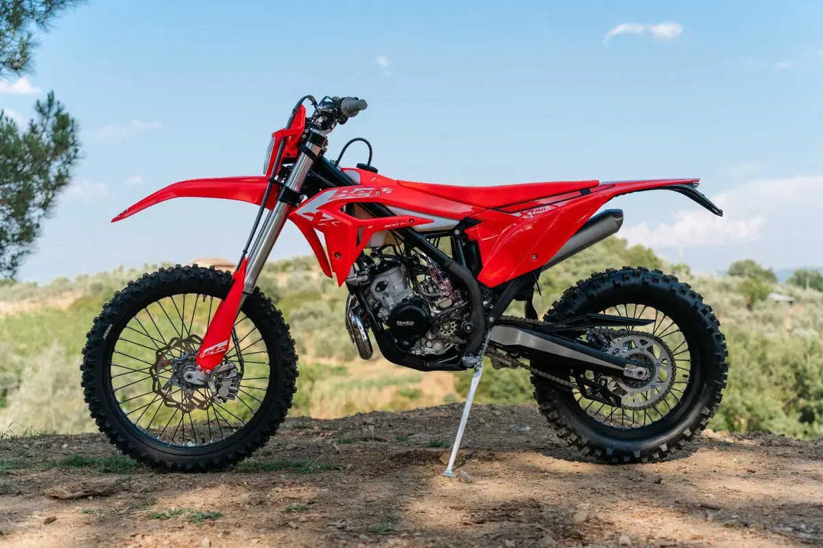 Beta: cresce la famiglia Xtrainer. Arriva la 200 nel 2027 (10)
