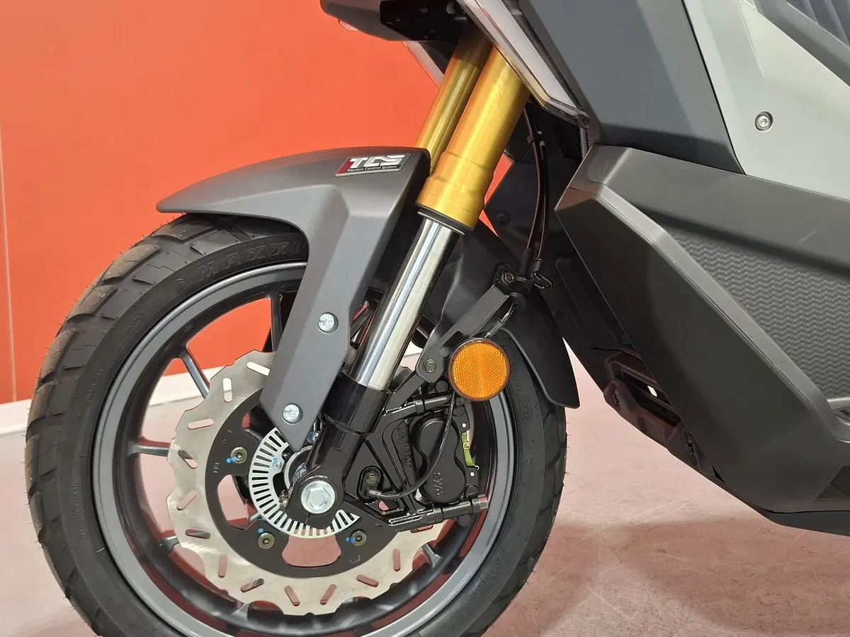 Sym ADXTG 400 (2025 - 26) (10)