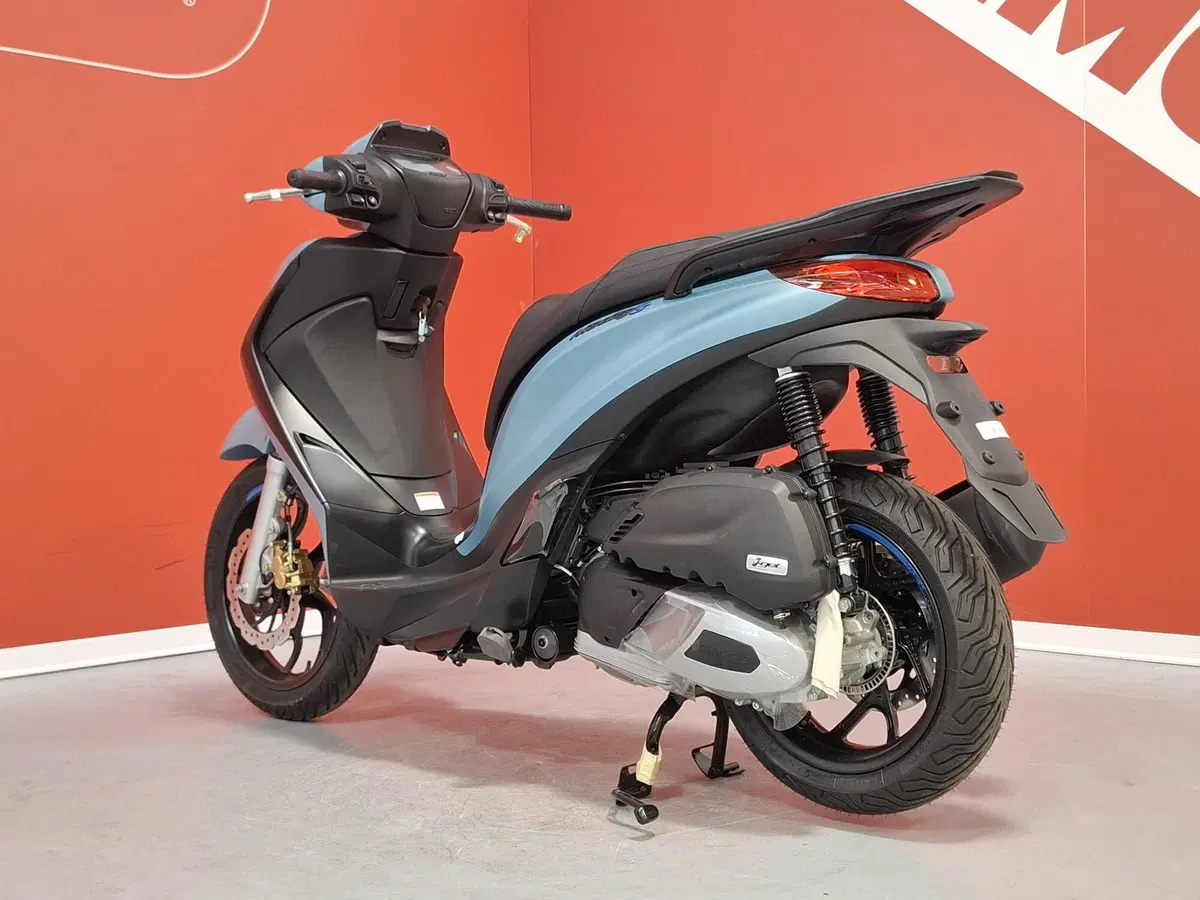 Piaggio Medley 125 S (2025 - 26) (4)
