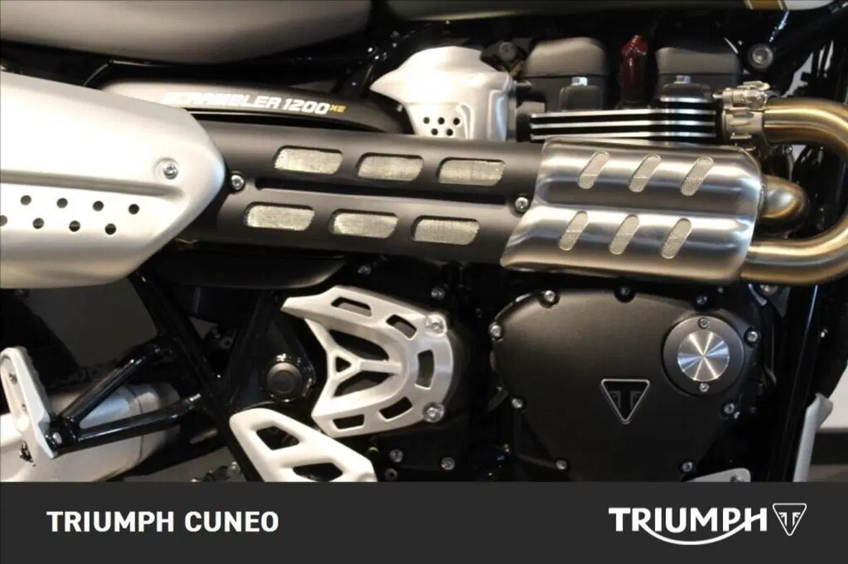 Triumph Scrambler 1200 XE (2026) (5)