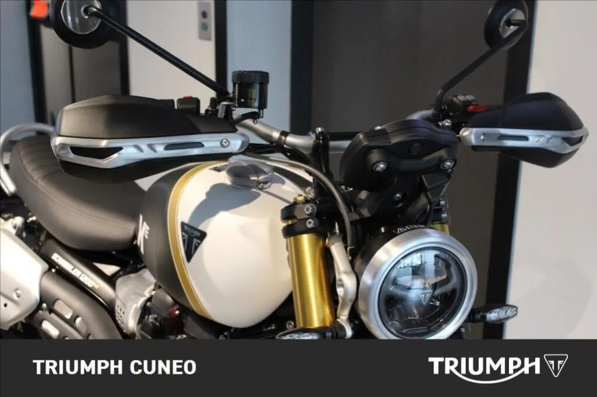 Triumph Scrambler 1200 XE (2026) (10)