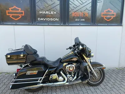 Harley-Davidson 1690 Electra Glide Classic (2010 - 12) - FLHTC usata