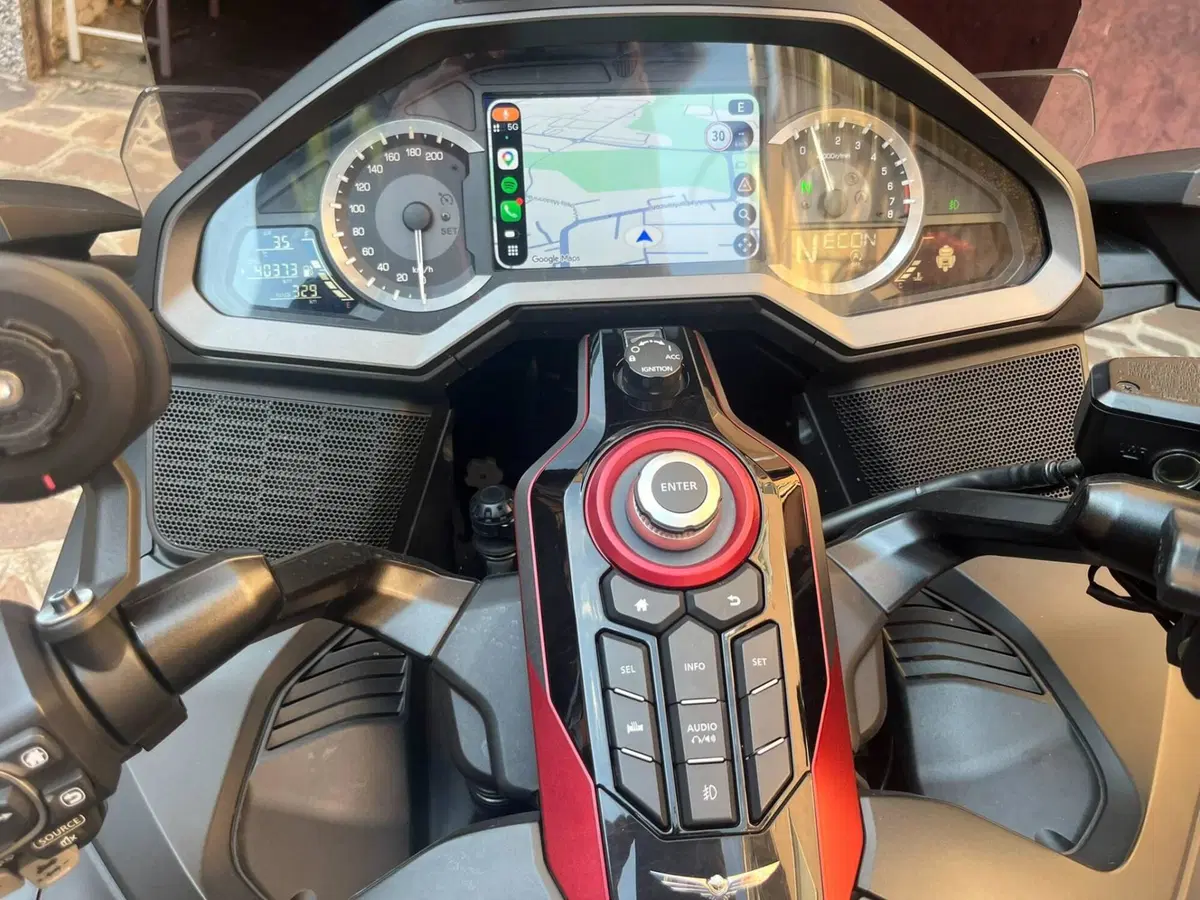 Honda GL 1800 Gold Wing (2020) (10)