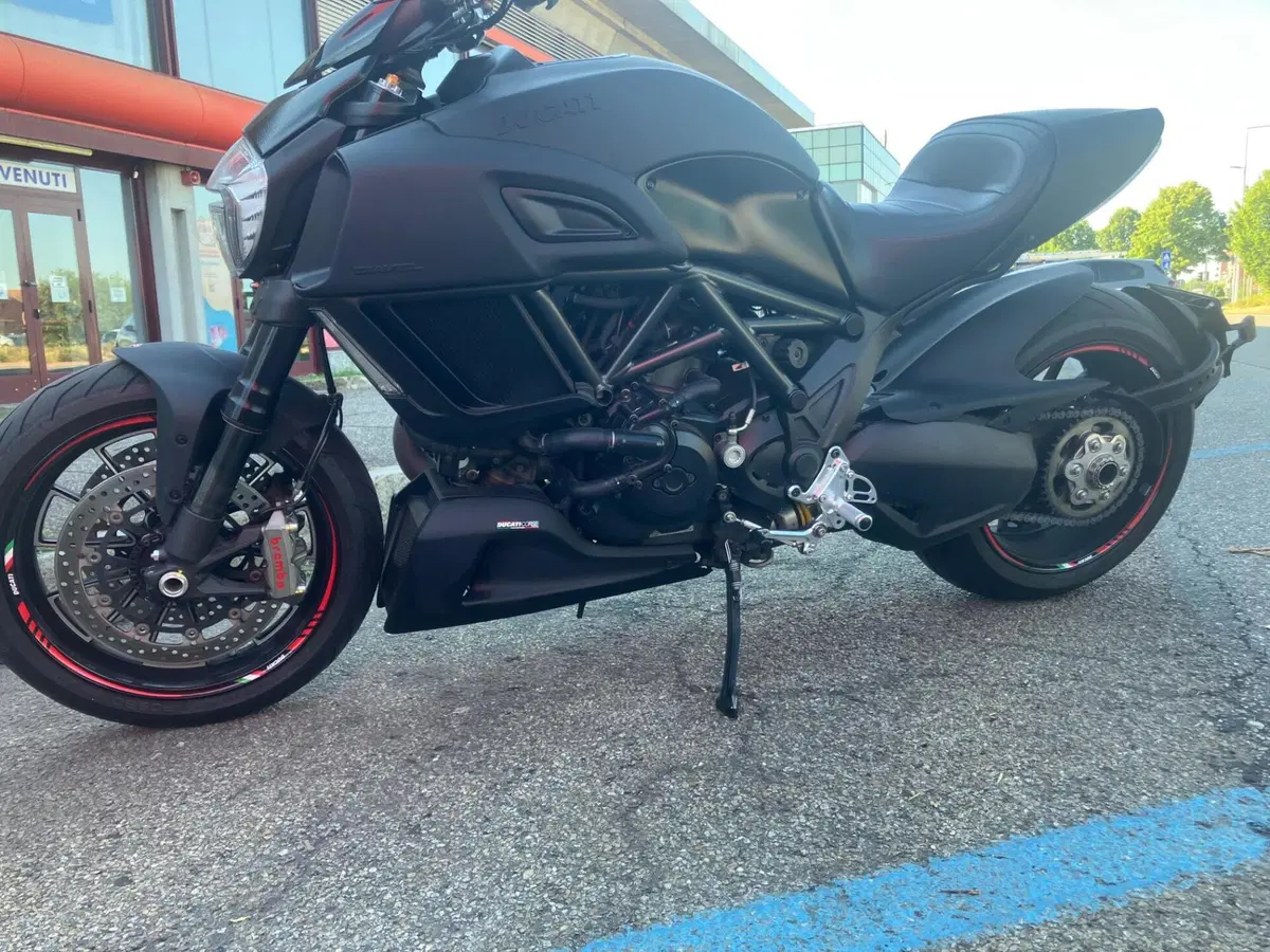 Ducati Diavel 1200 (2014 - 16) (3)