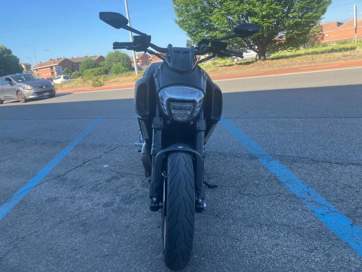 Ducati Diavel 1200 (2014 - 16) (5)