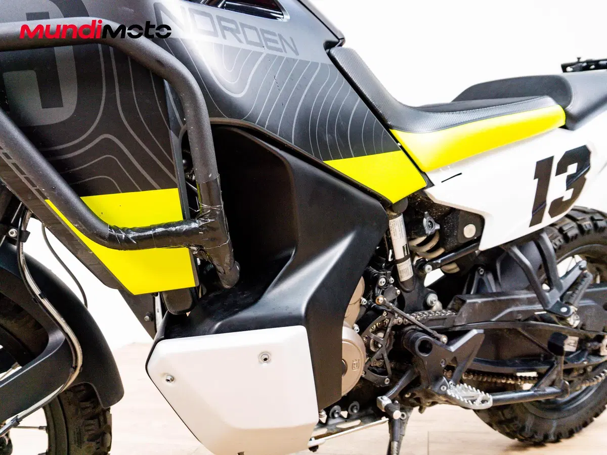 Husqvarna Norden 901 (2022 - 26) (9)