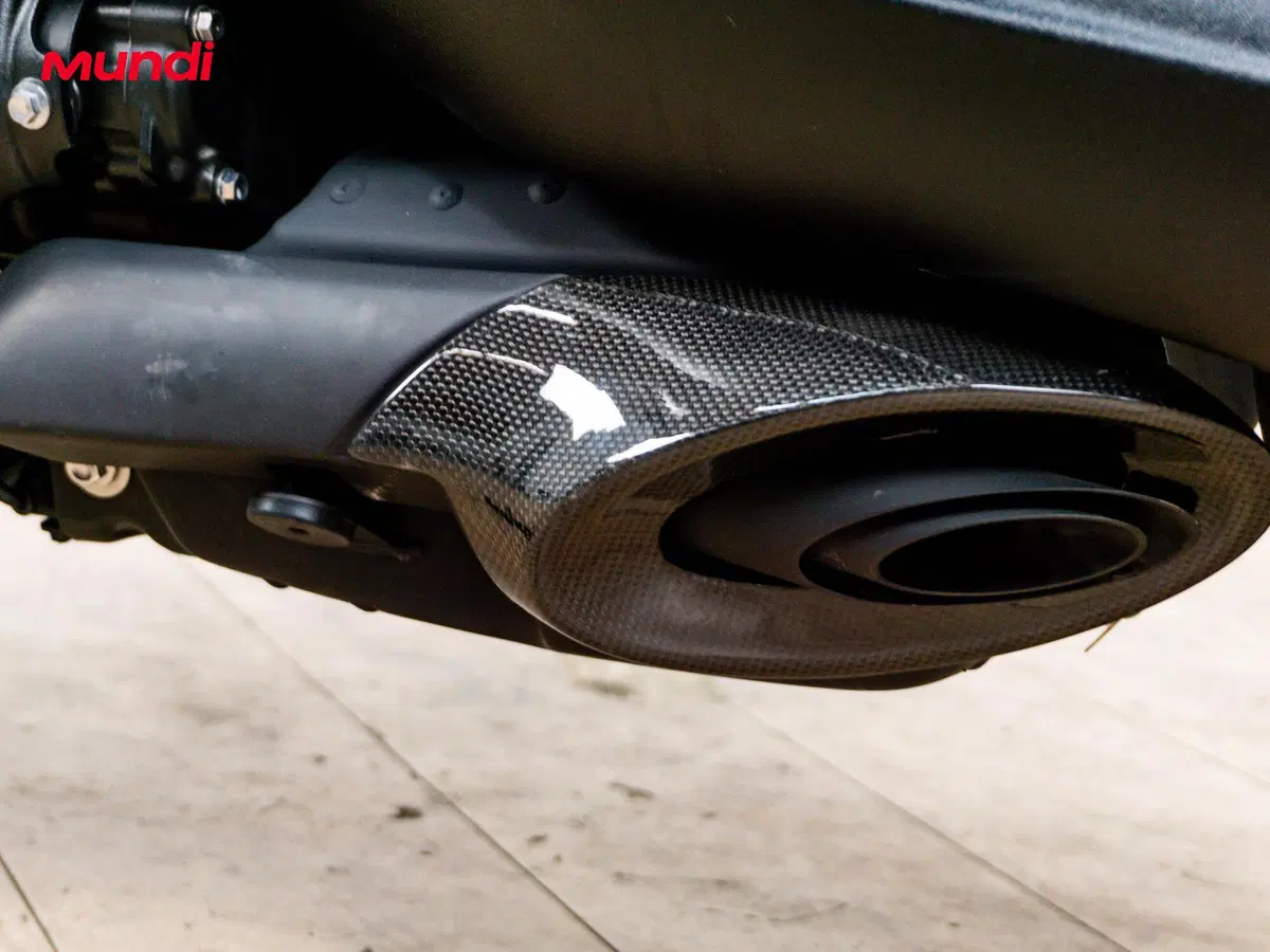 Triumph Rocket 3 Storm R (2024 - 26) (16)