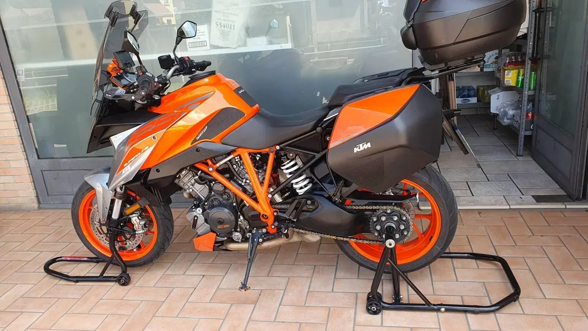 KTM 1290 Super Duke GT ABS (2016 - 18) (2)