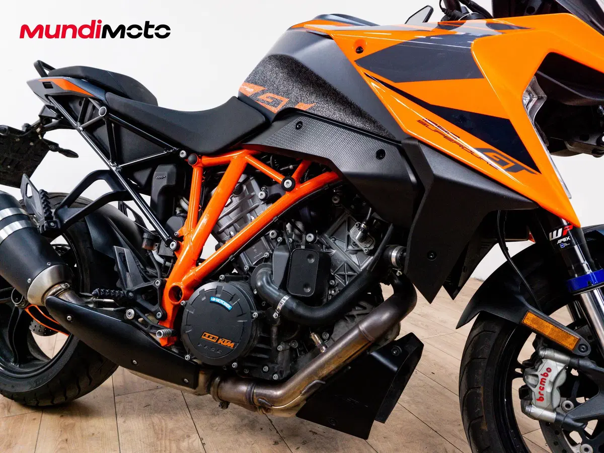 KTM 1290 Super Duke GT (2022 - 25) (5)