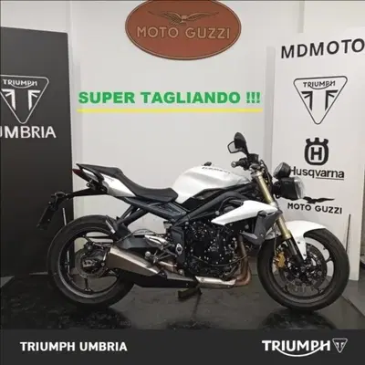 Triumph Street Triple ABS (2013 - 17) usata