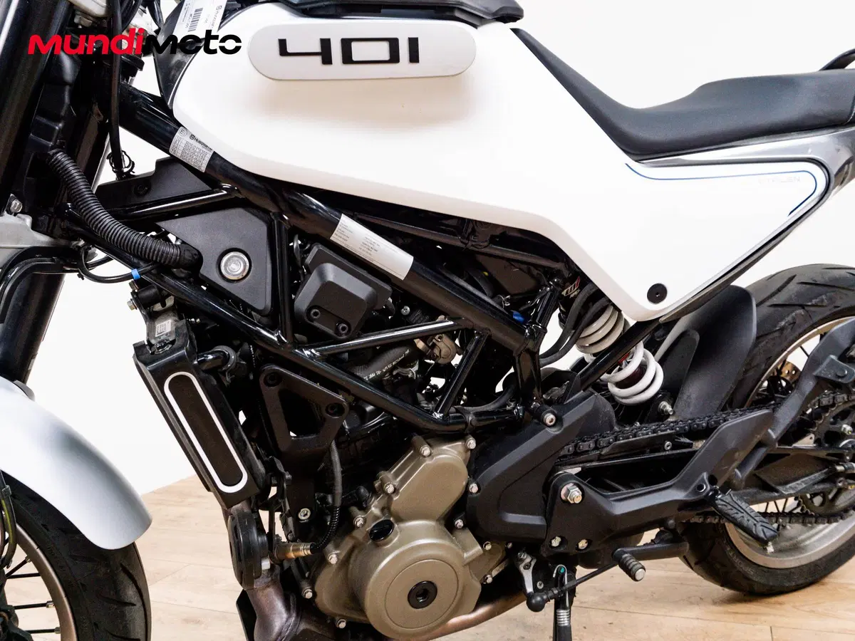 Husqvarna Vitpilen 401 (2020) (9)