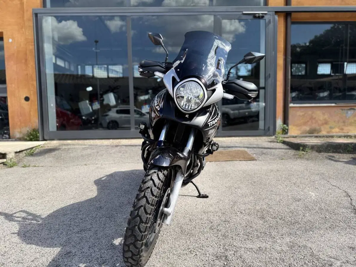 Honda Transalp XL 700 V (2007 - 2013) (3)