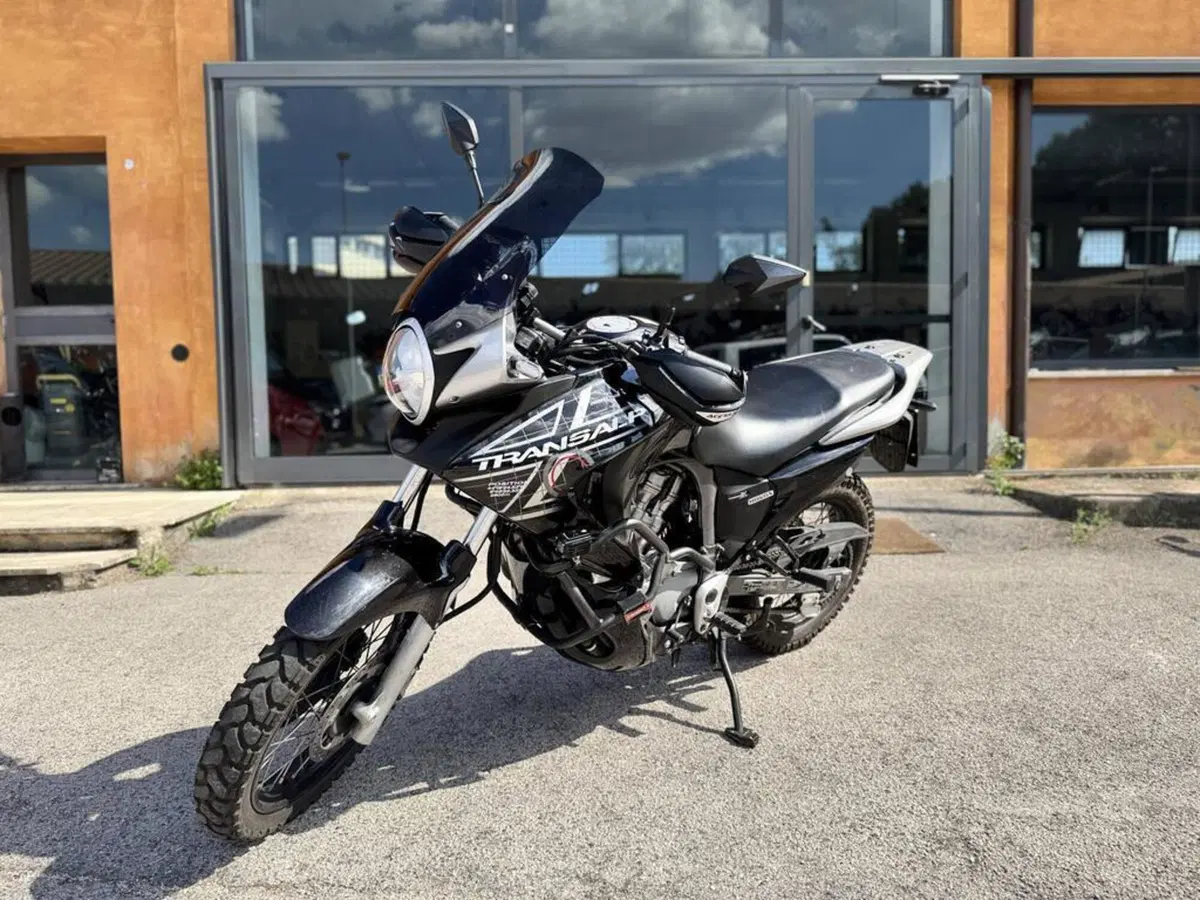 Honda Transalp XL 700 V (2007 - 2013) (5)
