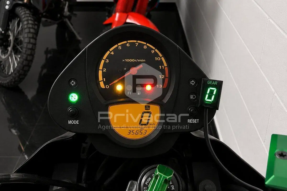 Kawasaki ER-6N (2006 - 09) (11)
