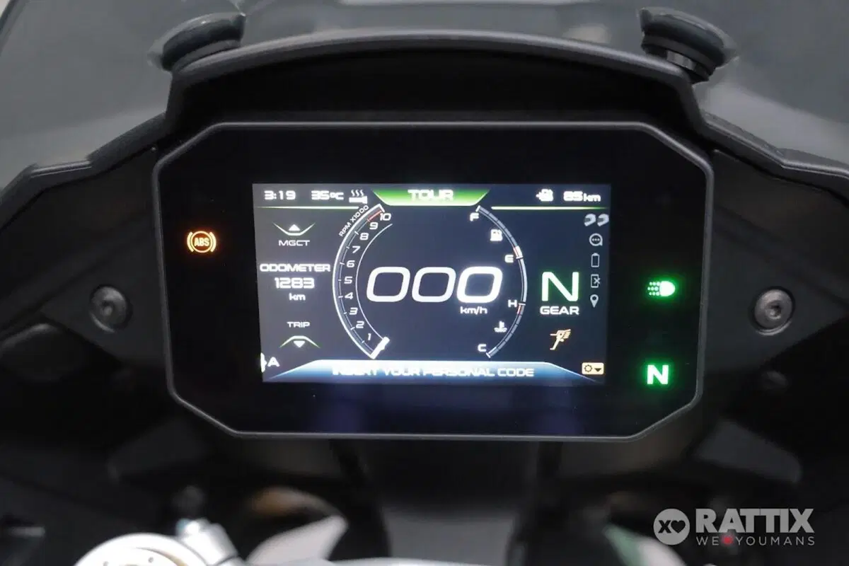 Moto Guzzi V100 Mandello S (2022 - 24) (13)