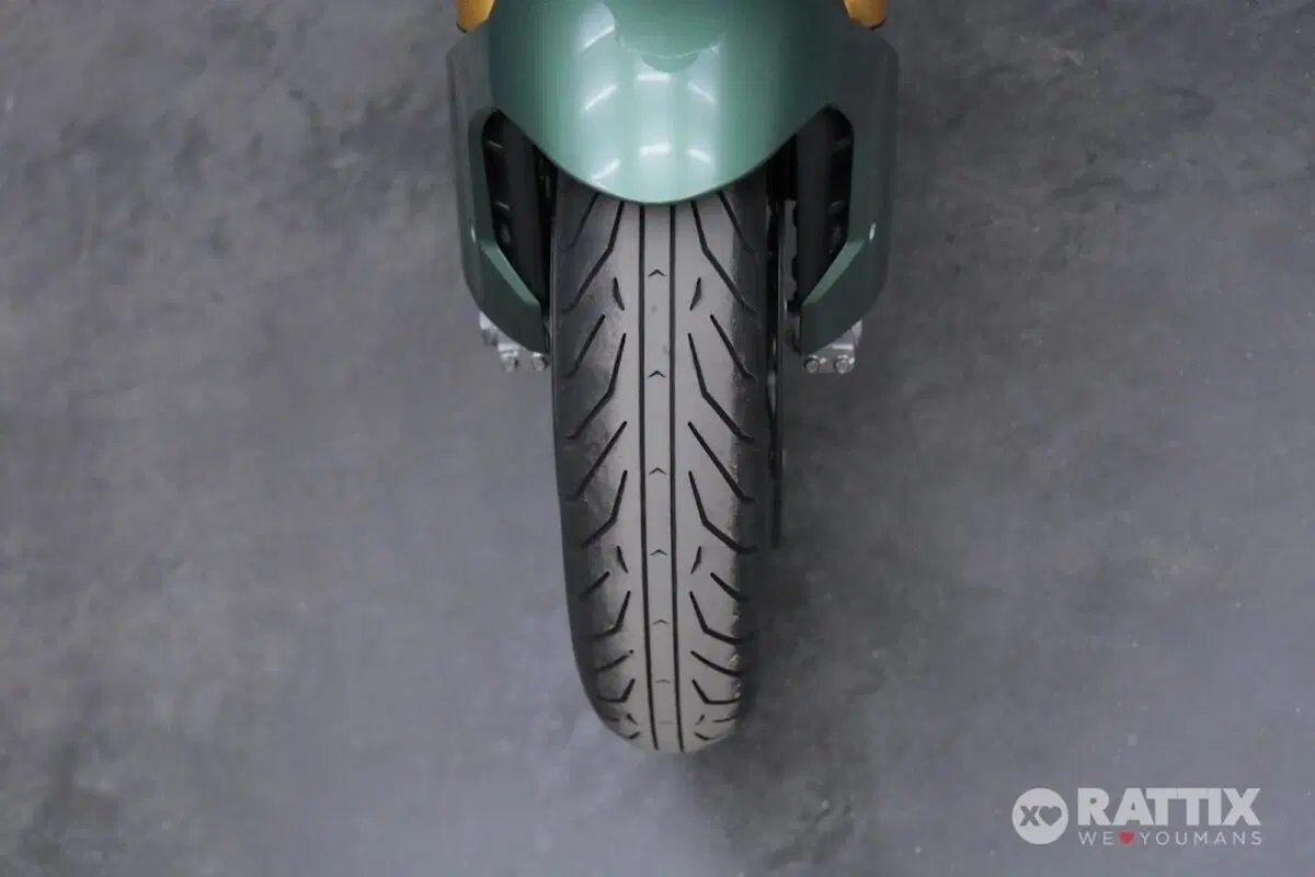 Moto Guzzi V100 Mandello S (2022 - 24) (10)