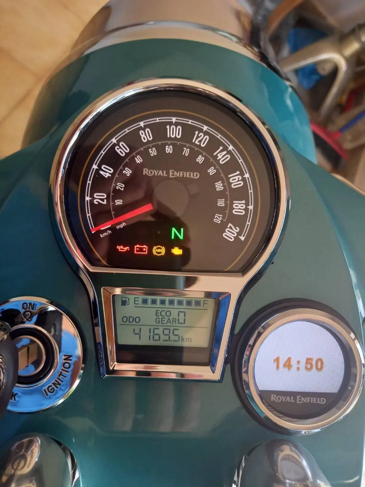 Royal Enfield Classic 650 (2025 - 26) (5)