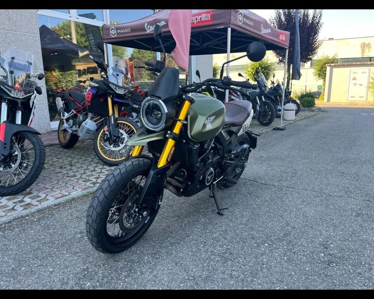 Moto Morini SEIEMMEZZO SCR (2022 - 26)