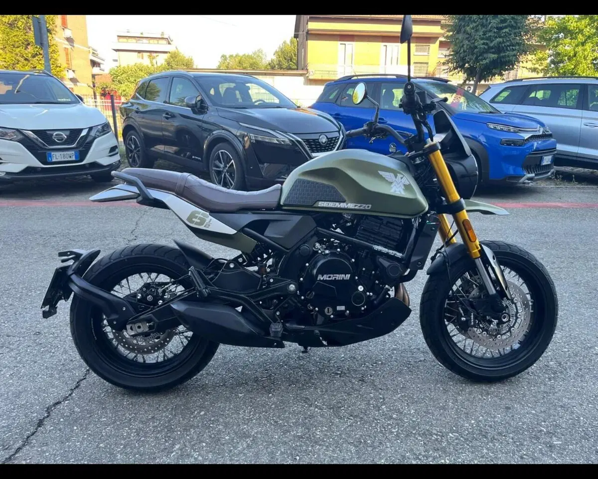 Moto Morini SEIEMMEZZO SCR (2022 - 26) (4)