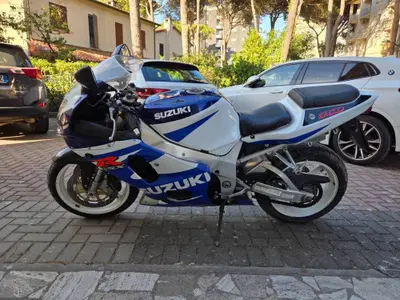 Suzuki GSX R 750 (1999 - 03) usata